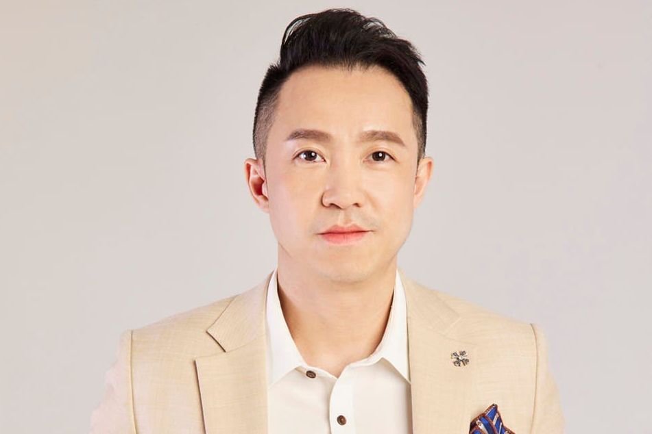 Mr. Simon Ooi